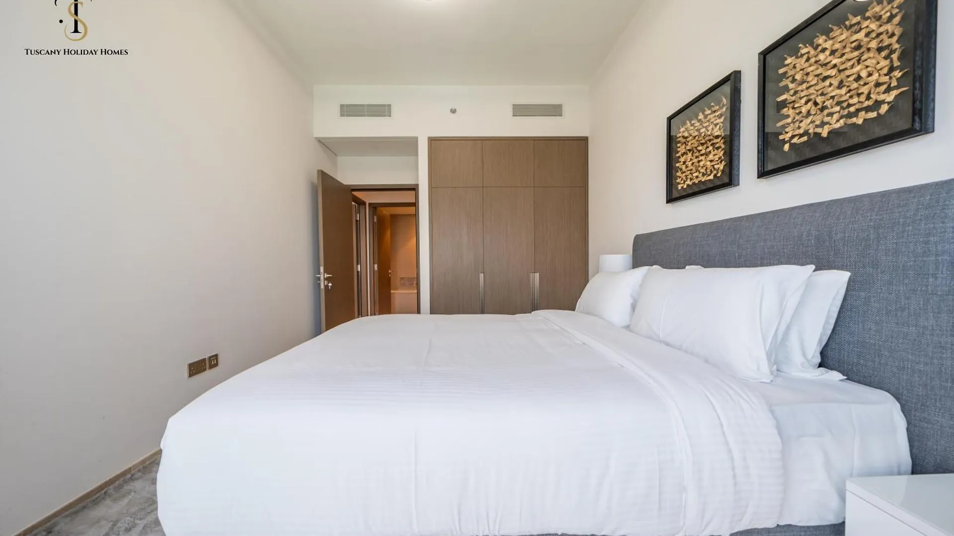 Dream Apartment With Fountain & Burj Khalifa View Dubai