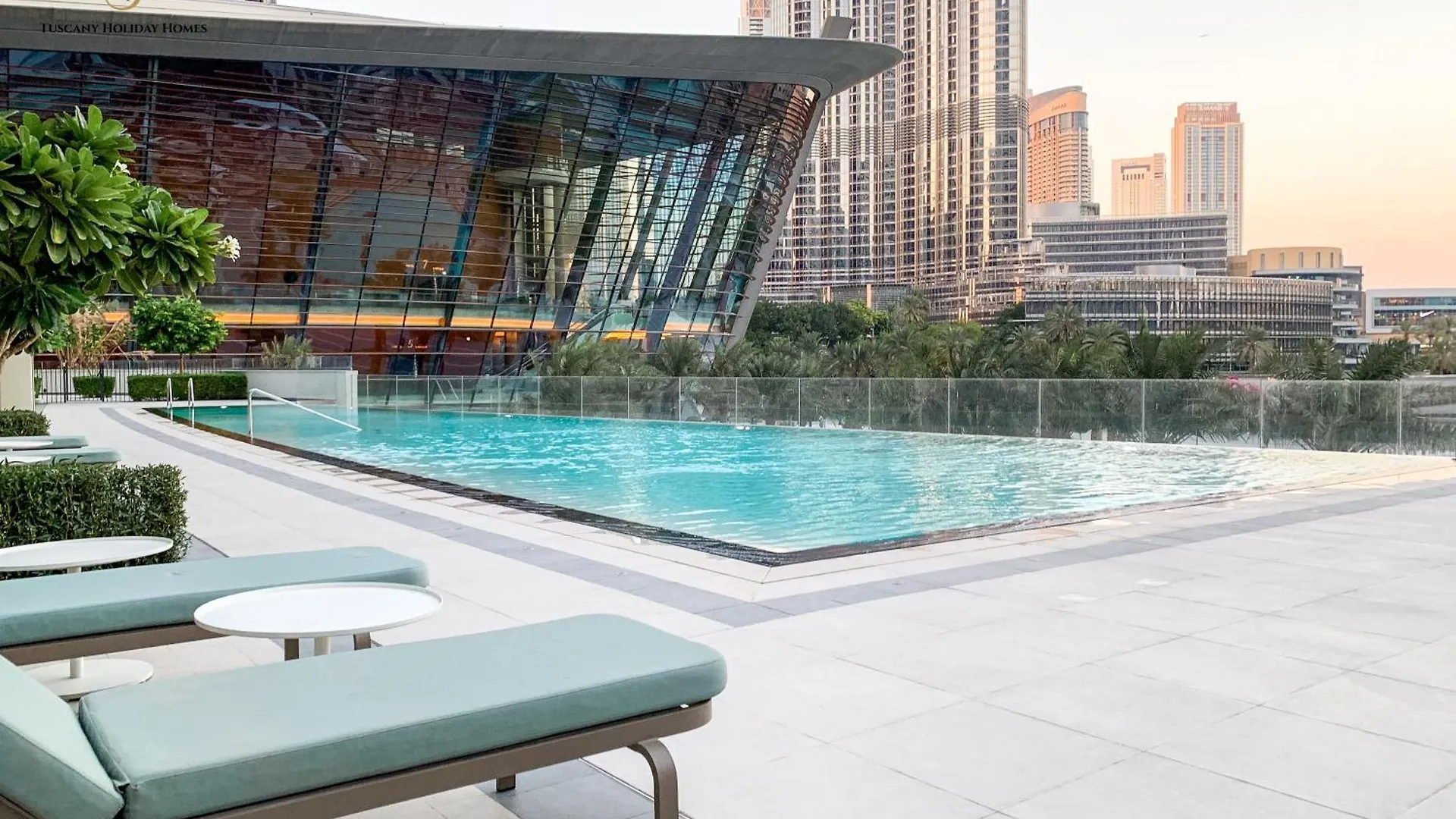 Dream Apartment With Fountain & Burj Khalifa View Dubai