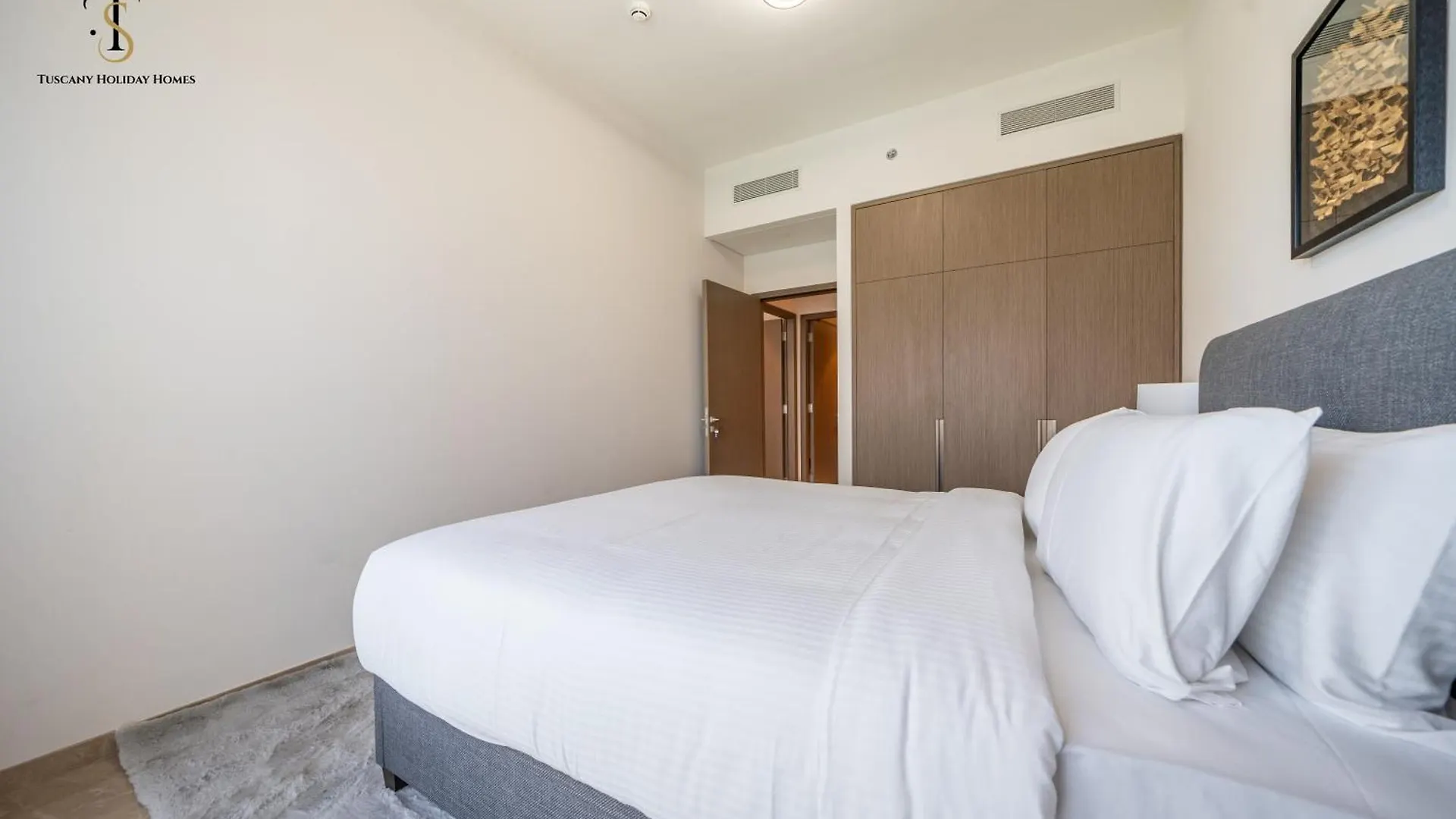 Dream Apartment With Fountain & Burj Khalifa View Dubai
